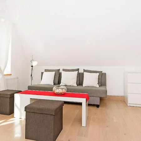 Apartment Old Town Center Mariacka Loft